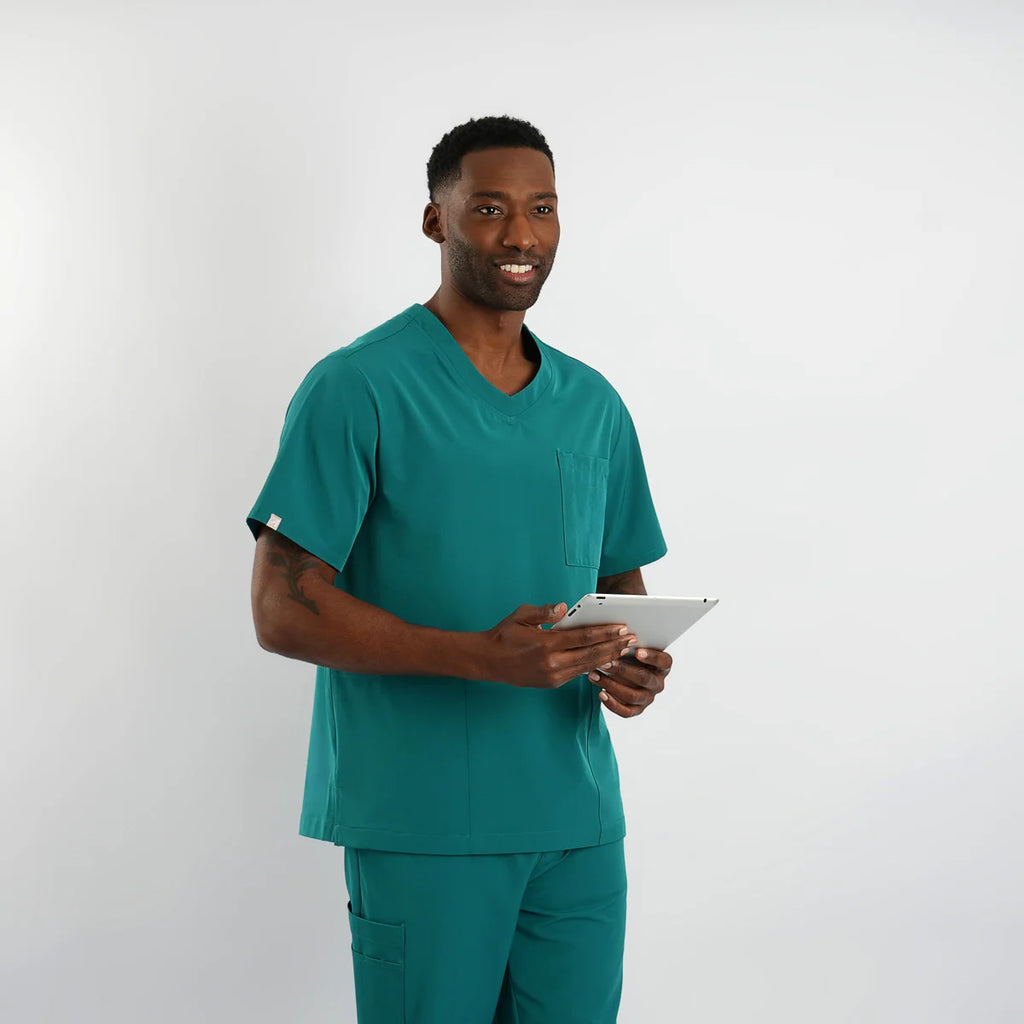 LUMA Classic Men's Scrub Tunic SC202