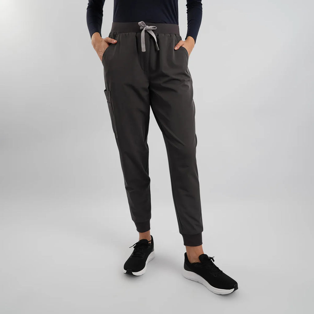LUMA Women's Scrub Jogger SC205